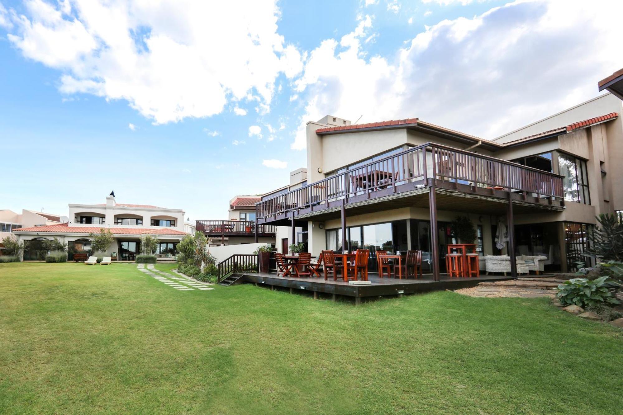 Supertubes Guesthouse Jeffreys Bay Exterior photo