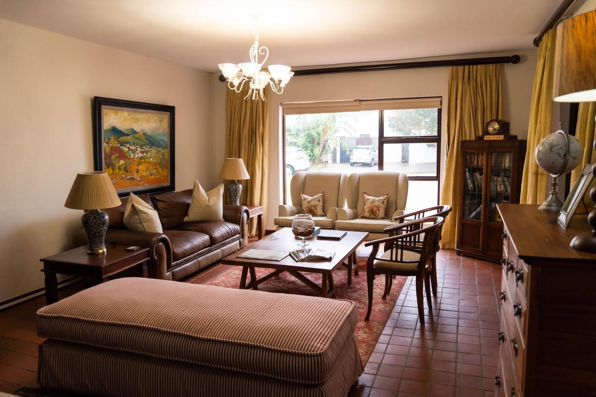Supertubes Guesthouse Jeffreys Bay Exterior photo
